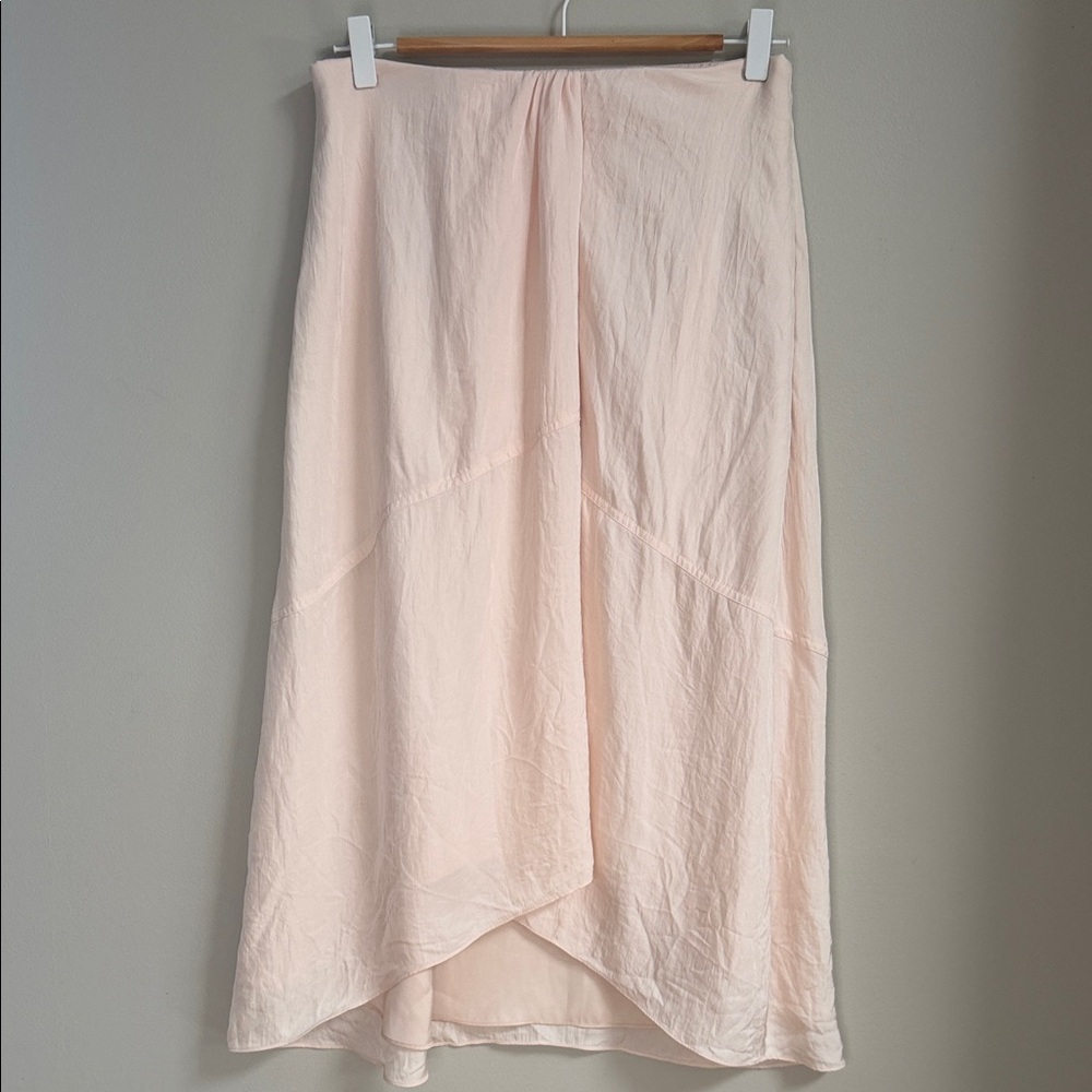 Vince 100% Triacetate Skirt • Size 6 • Blush Wrap Midi‎ • Luxury Minimalist